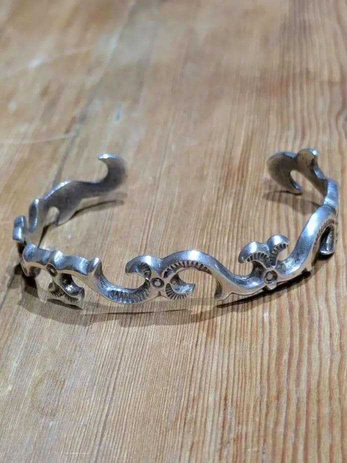 ナバホ　サンドキャスト　バングル