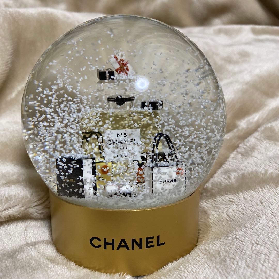 CHANEL2021年スノードーム