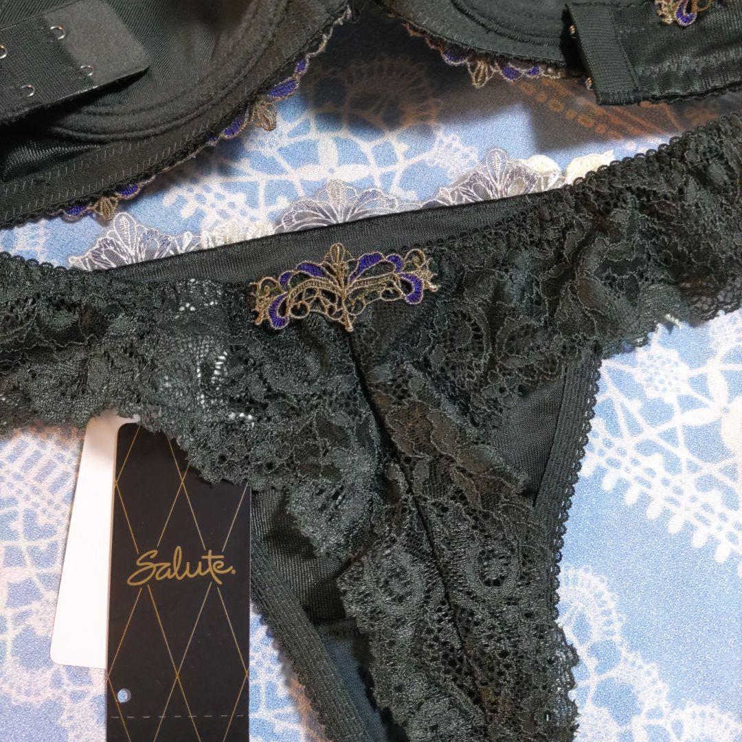 ワコールサルート　セットアップ　G 65 ＆ M 　新品