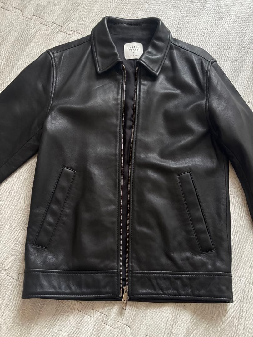 【美品】UNITED TOKYO 襟付きシングルライダース　ラムレザー　サイズ1