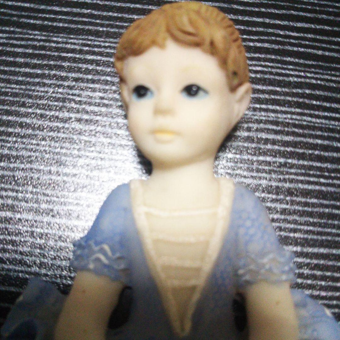 昭和のレア物青色ヨーロッパバレリーナ風人形マグネット付き飾り品