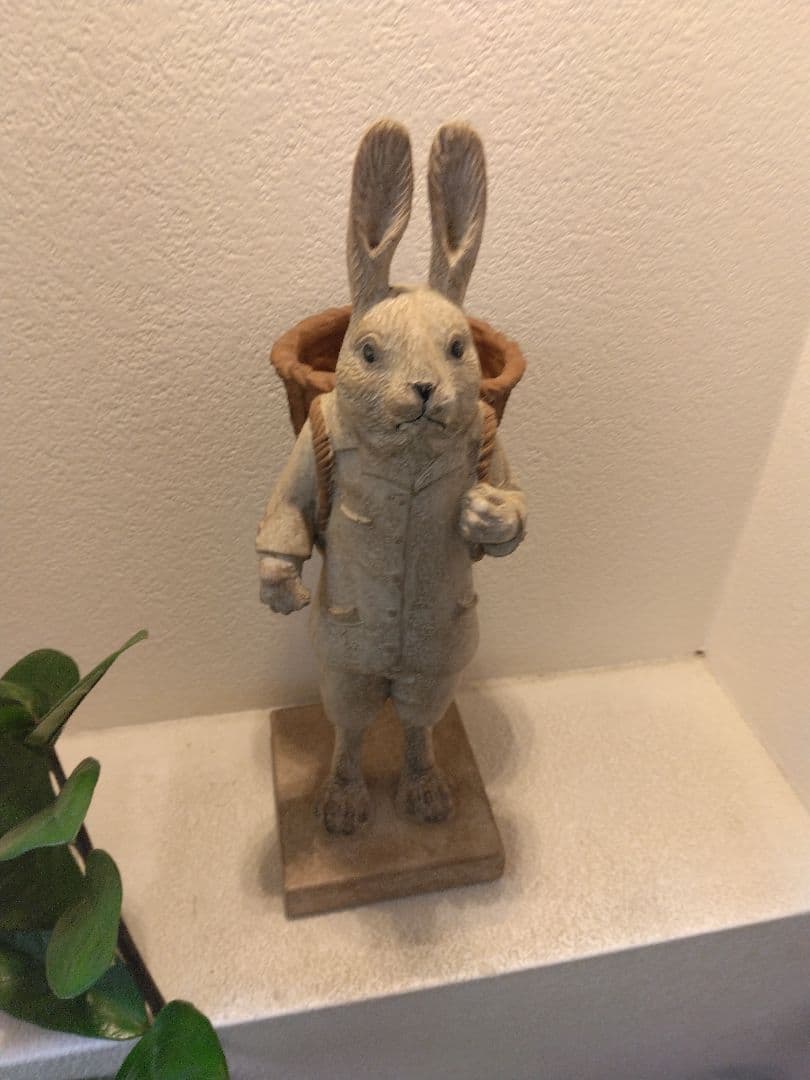 うさぎのやきものです