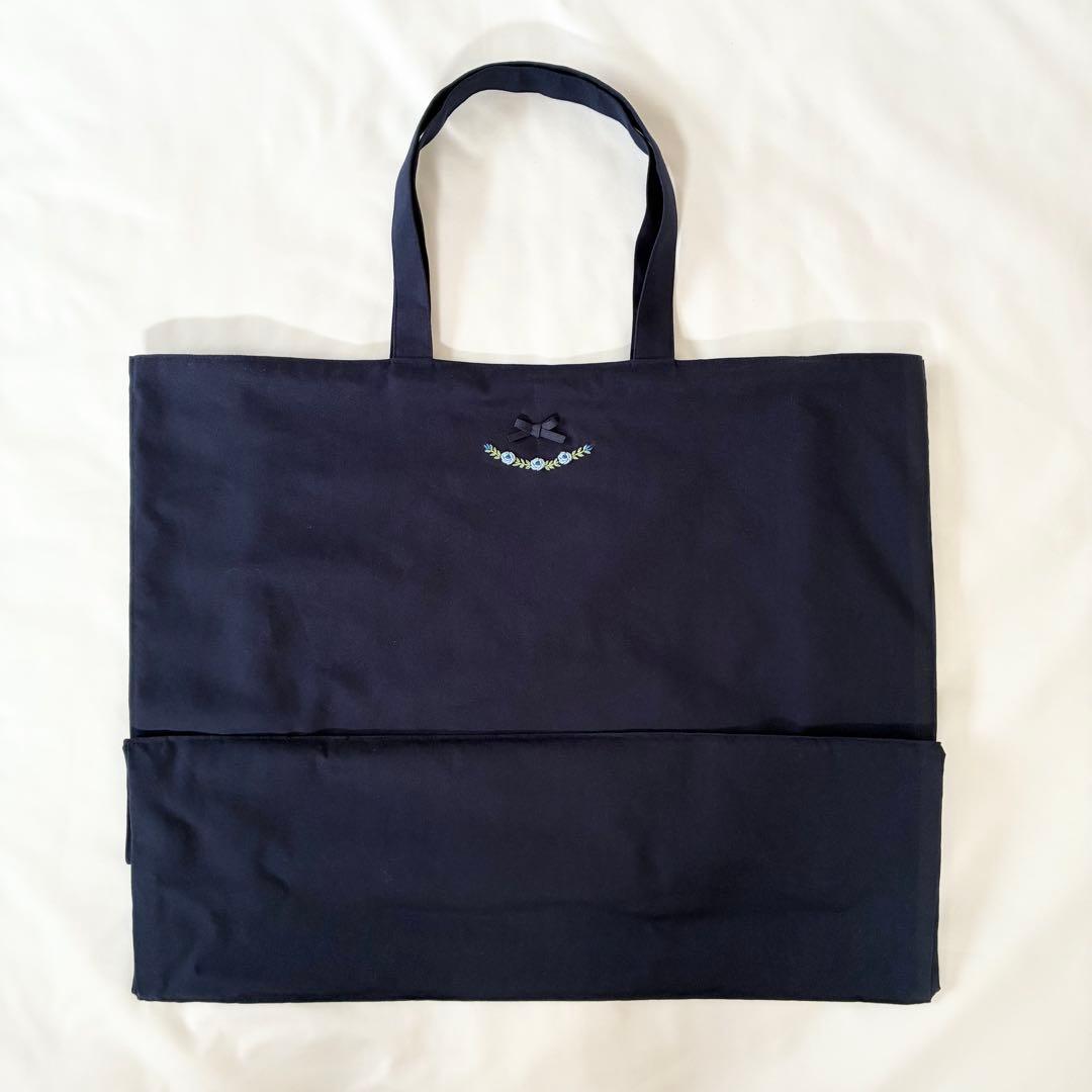 n＊　手刺繍　水筒入れ　肩紐カバー　ランチマット　携帯ケース　【1/2】