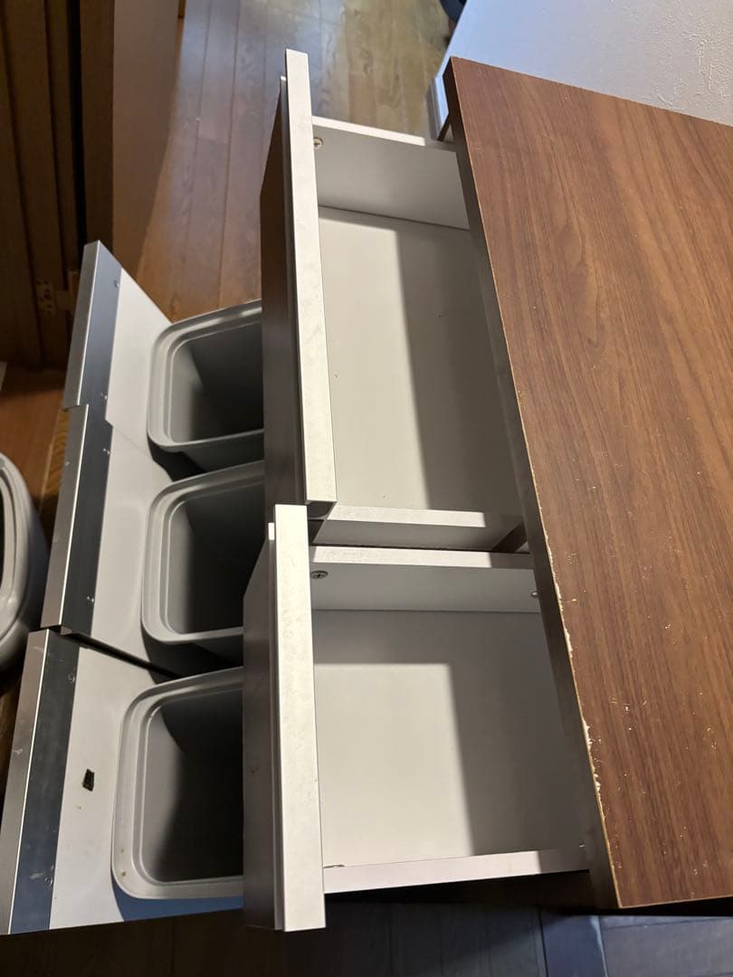 アイリスオーヤマ　ペールカウンター　食器棚　蓋つきゴミ箱　キッチン　収納棚