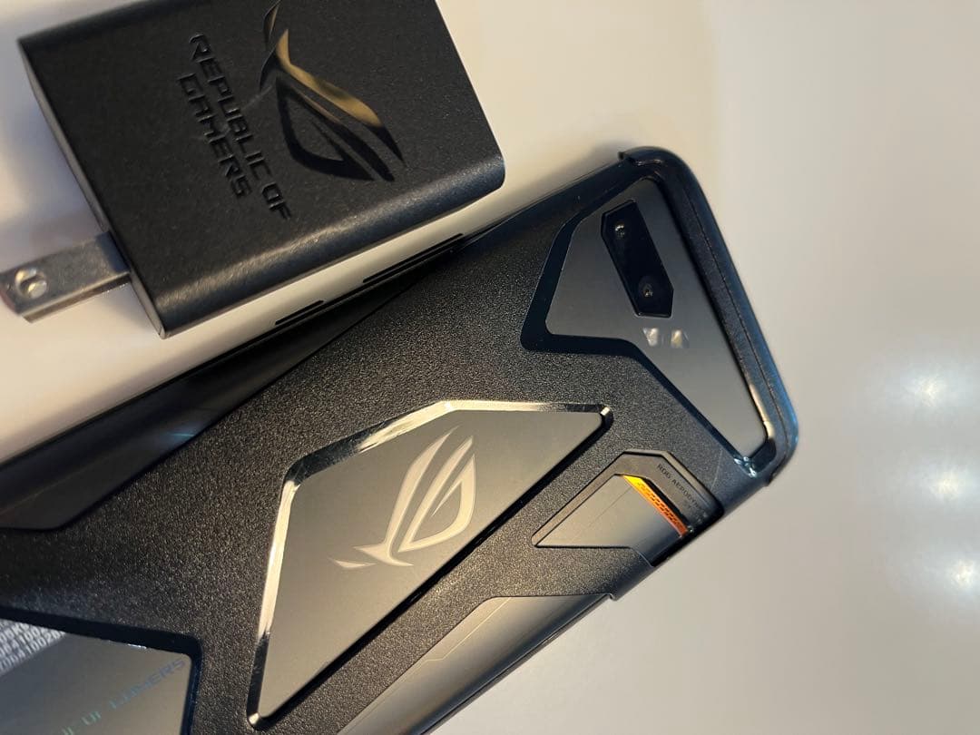 ASUS ROG PHONEII ZS600KL ゲーミング 1TB