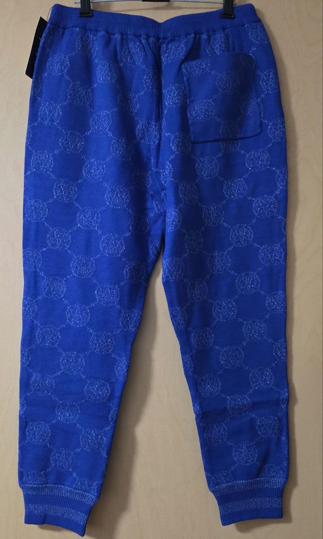 アンコキーヌ　コアスパンヤーンニットラメモノグラム柄　セットアップ　M& LL