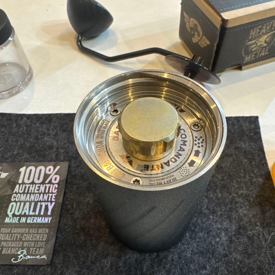 コマンダンテC60 BARACUDA(1/5まで)