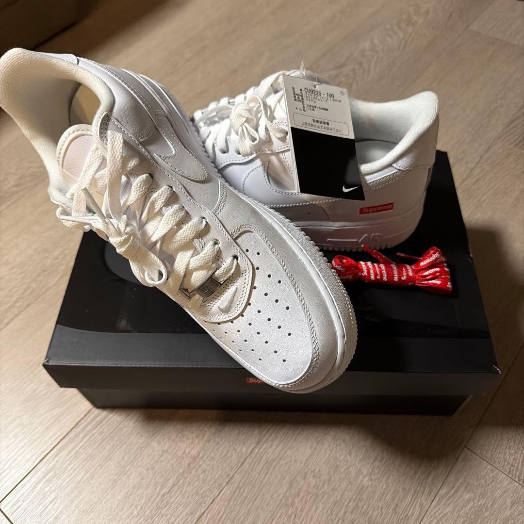こ*パ様 NIKE supreme スニーカー　Air Force 1