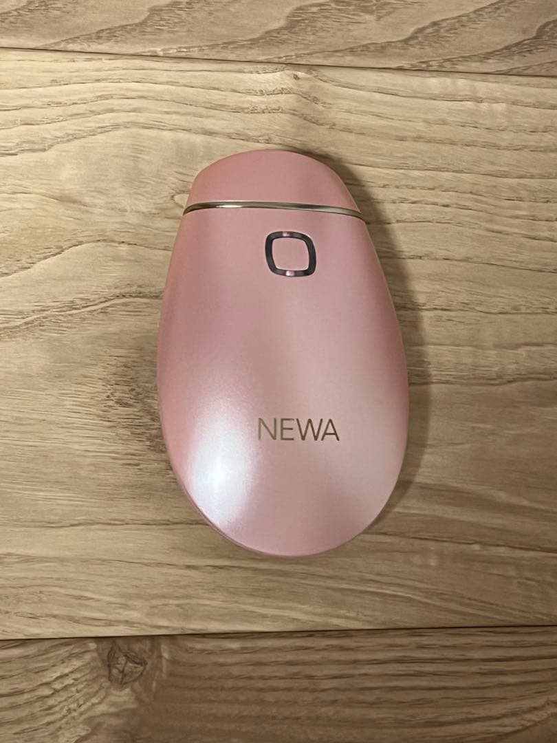 NEWAリフト美顔器