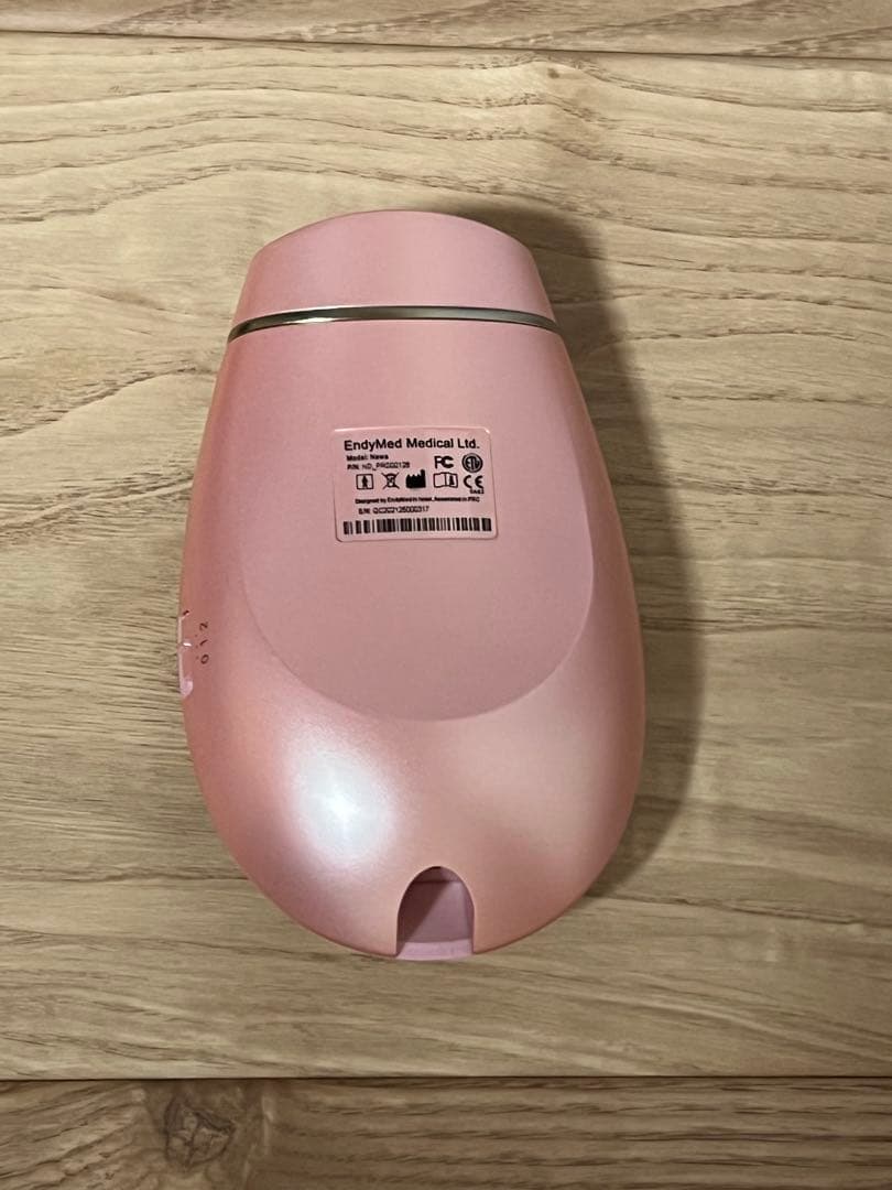 NEWAリフト美顔器