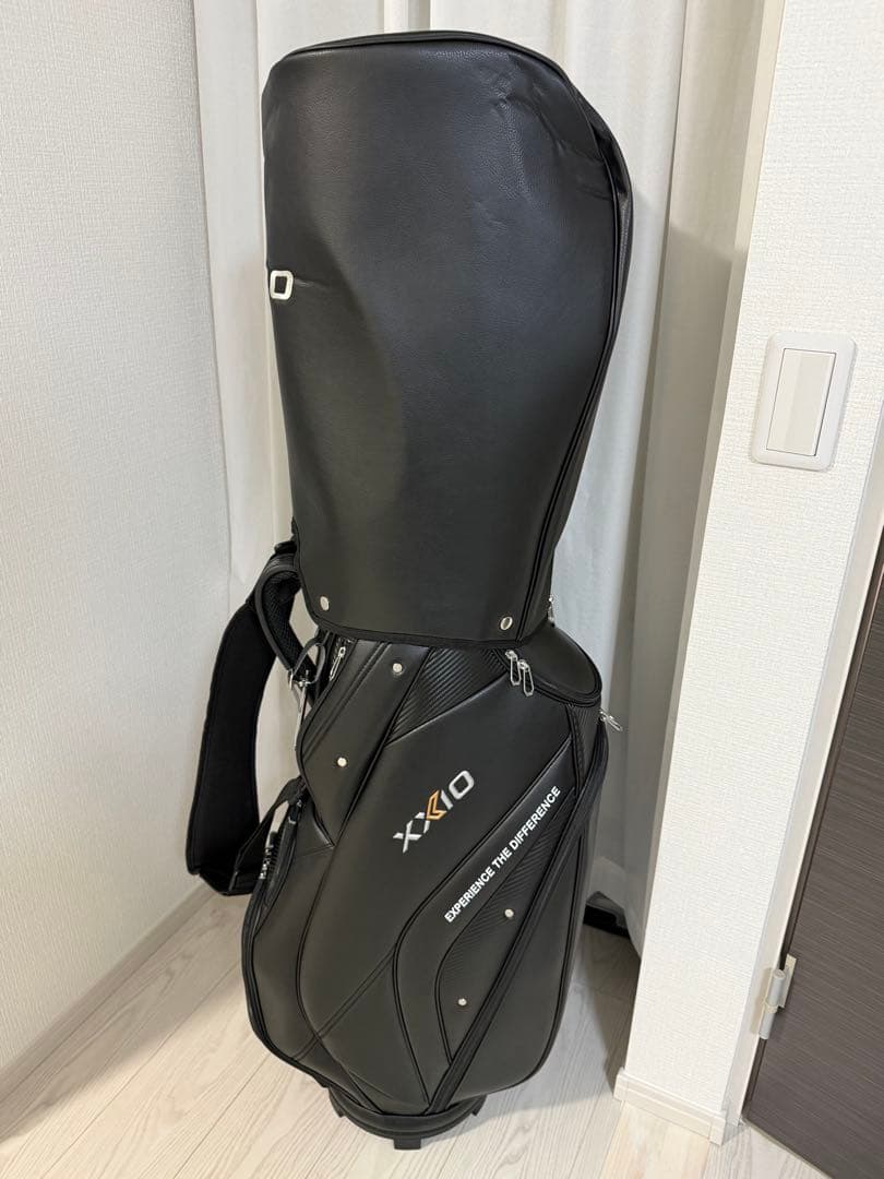 XXIO 超軽量ゴルフバッグ 2.2kg 9.5インチ