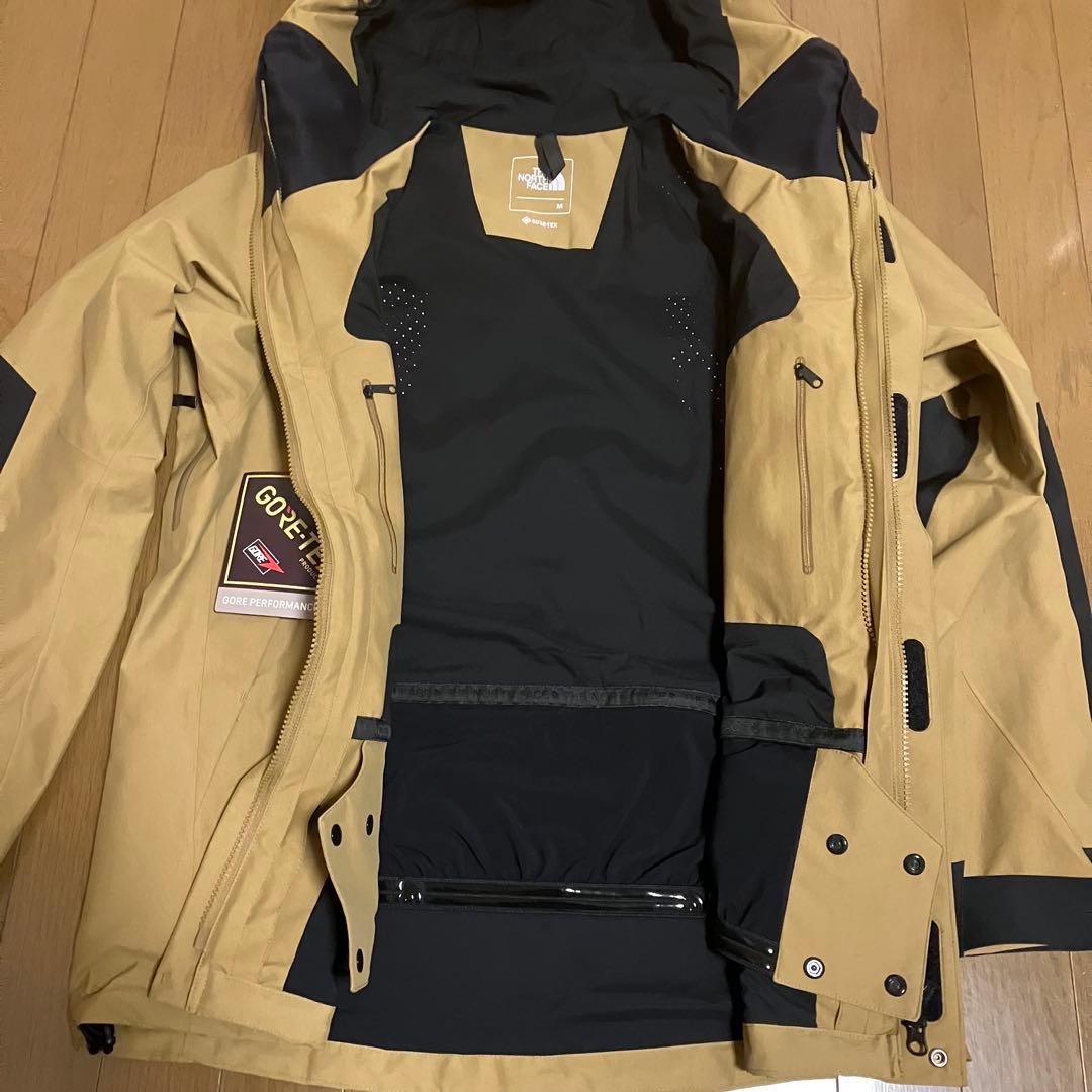 【新品】THE NORTH FACE マウンテンジャケット（NP61800）