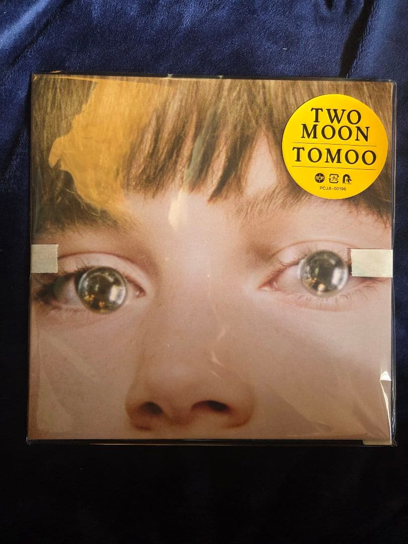 新品　TOMOO アナログレコード　TWO MOON メガジャケつき