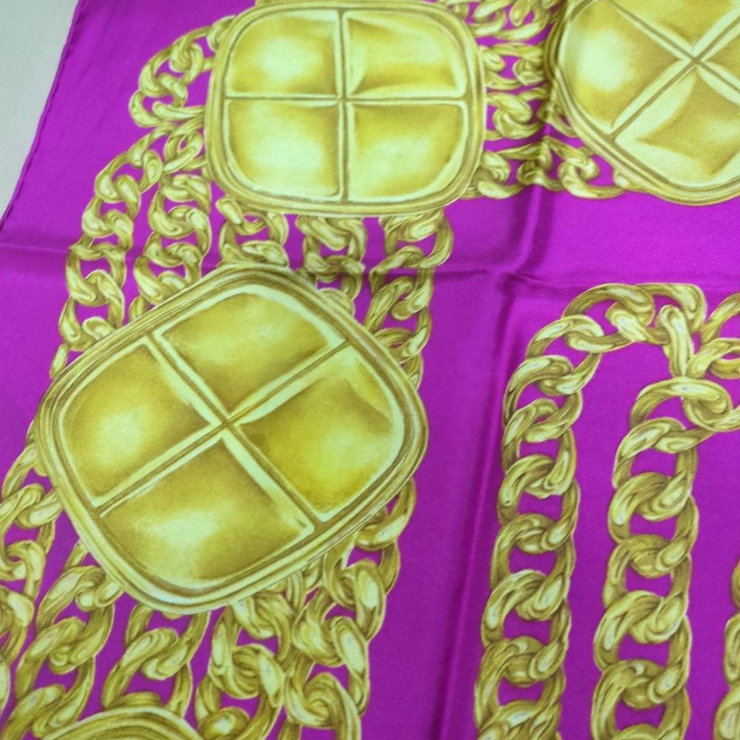 H0RAページピンク ゴールド チェーンデザイン スカーフ