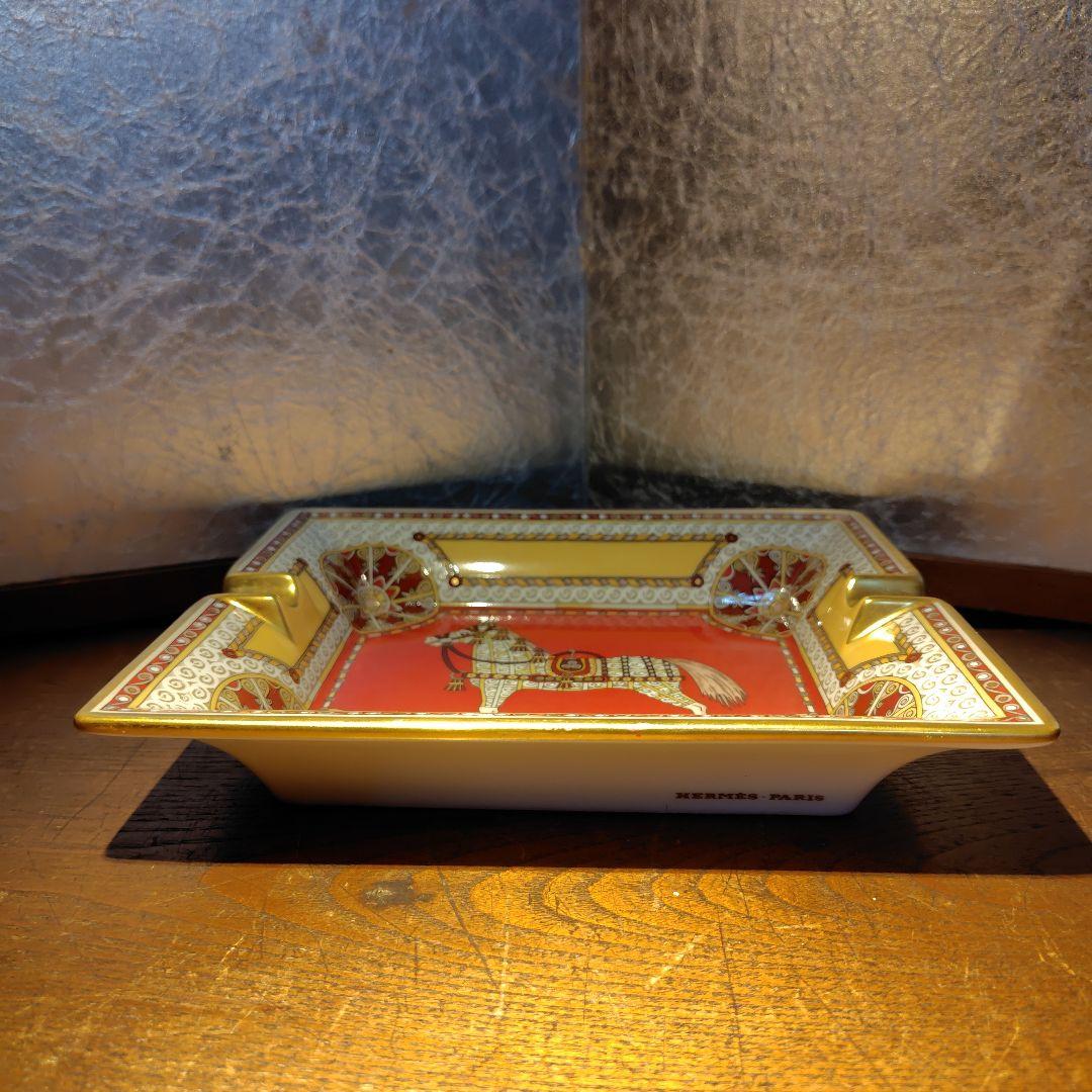 1月7日までのお年玉価格HERMES灰皿アッシュトレイ馬の絵柄 HERMES灰皿