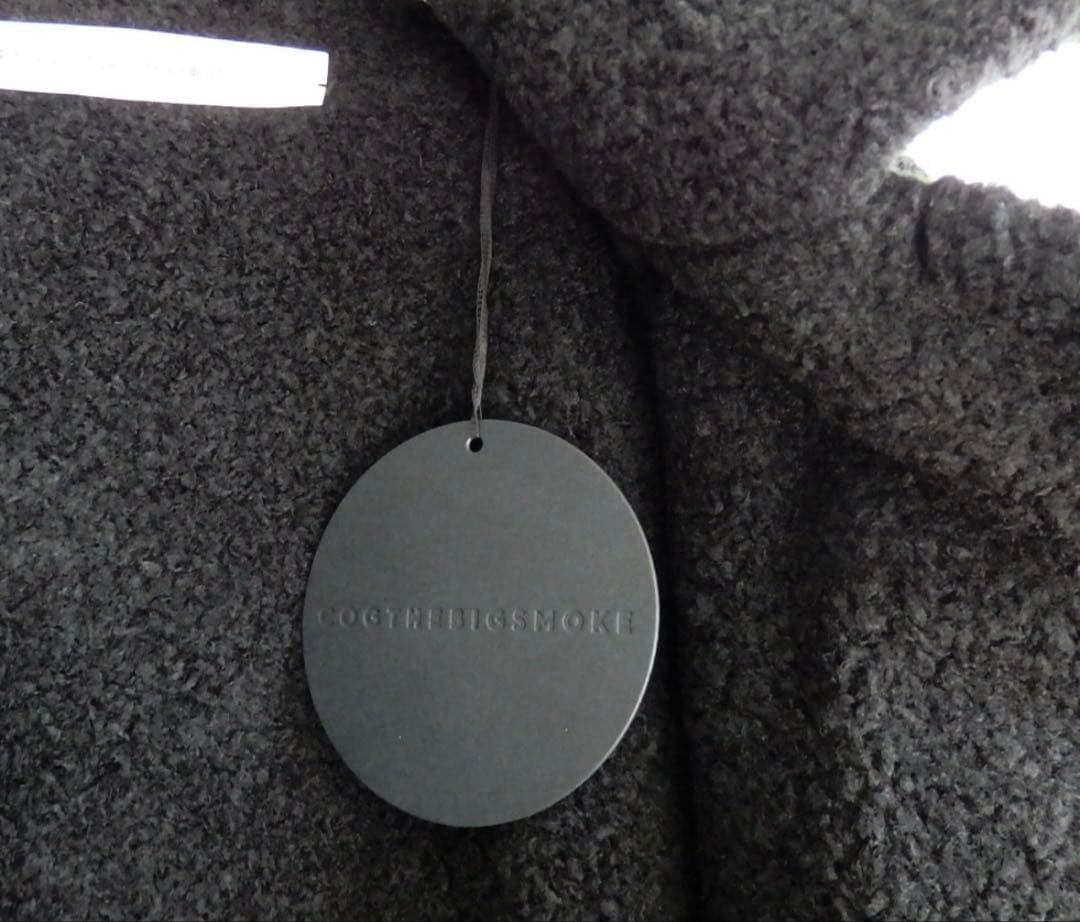 【COGTHEBIGSMOKE】　 GIGI RAGLAN COAT