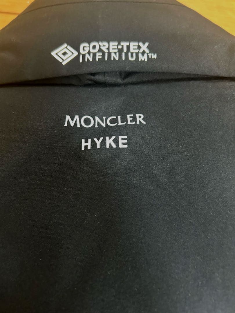MONCLER × HYKE ダウン　ベスト　サイズ1 ブラック　ゴアテックス
