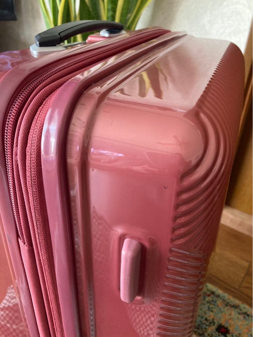 【サムソナイト】ヴォラント スピナー61 エキスパンダブル PINK