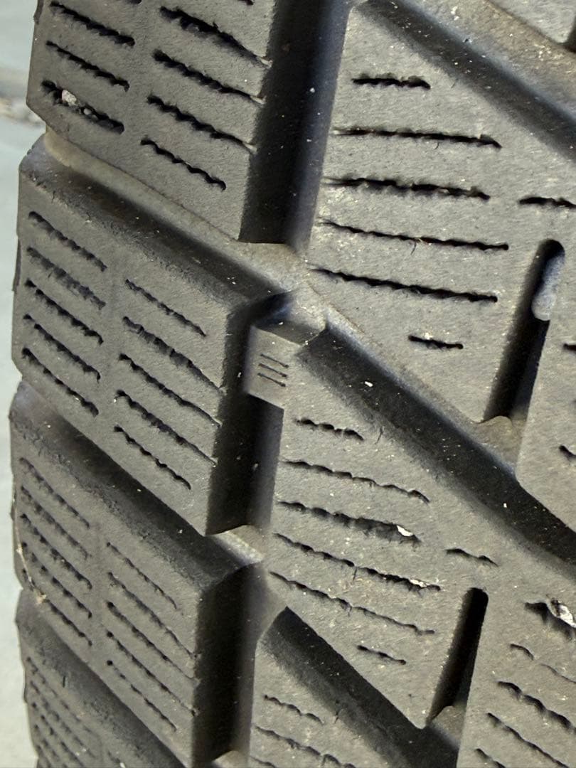 アイスガードiG60 215/55R17 2本