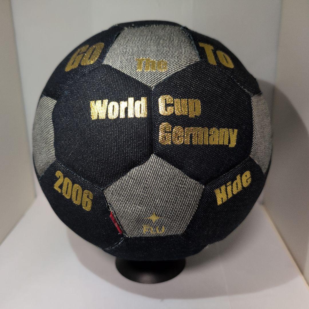 サッカーワールドカップドイツ大会出場記念 中田英寿直筆サイン入りサッカーボール