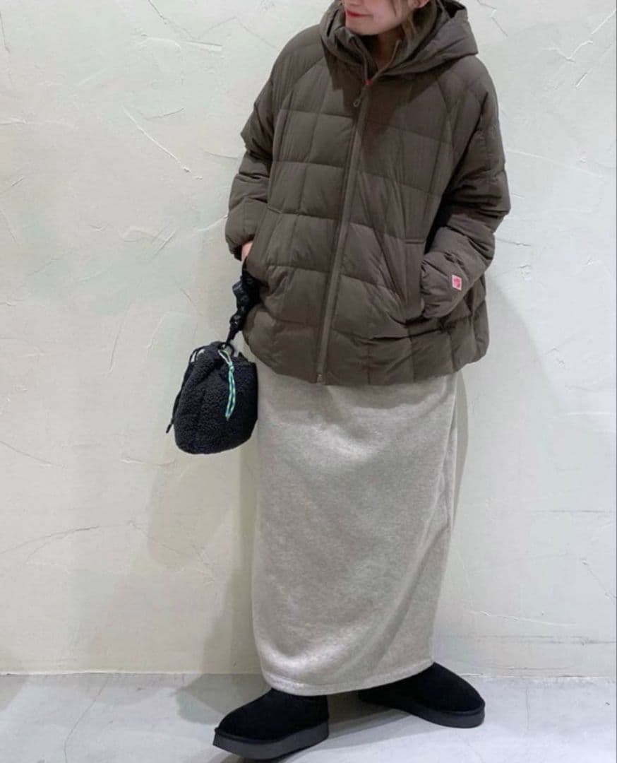 DANTON ダントンスクエアキルトダウン カーキ色 Sサイズ 美品