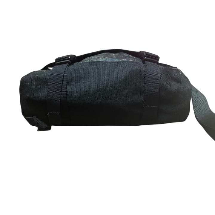 【レア】THE NORTH FACE メッセンジャーバッグ バックチャンネル