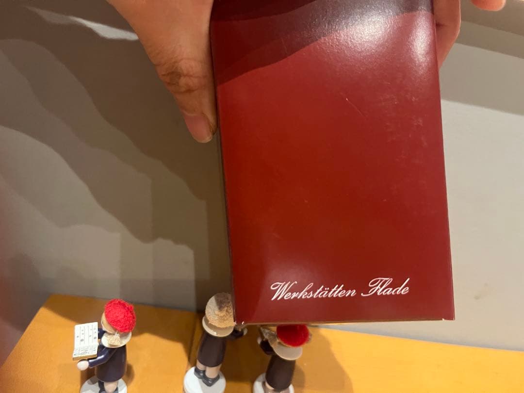 フラーデ工房　flade ドイツ　木製　聖歌隊　ザイフェン