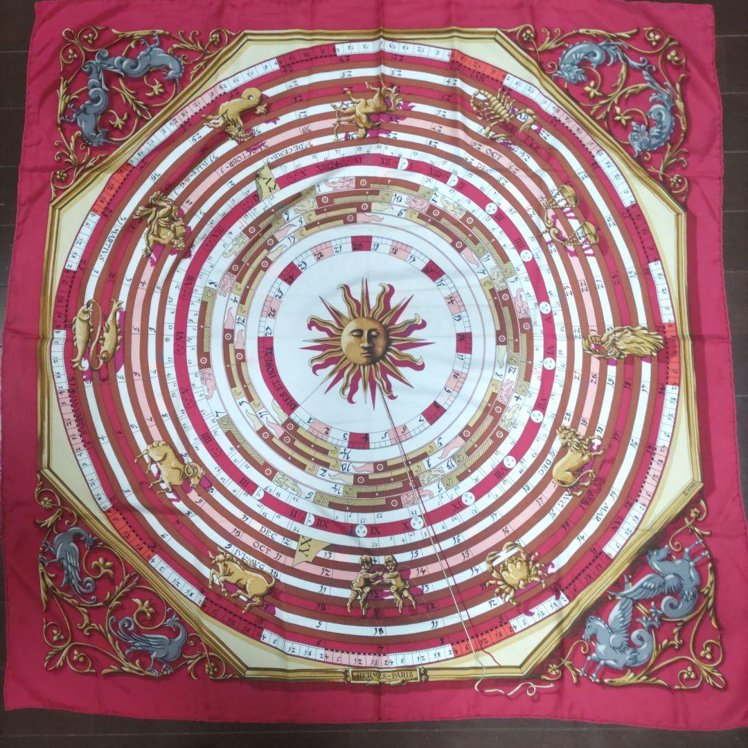 HERMES 　赤☓白　シルク　スカーフ　カレ