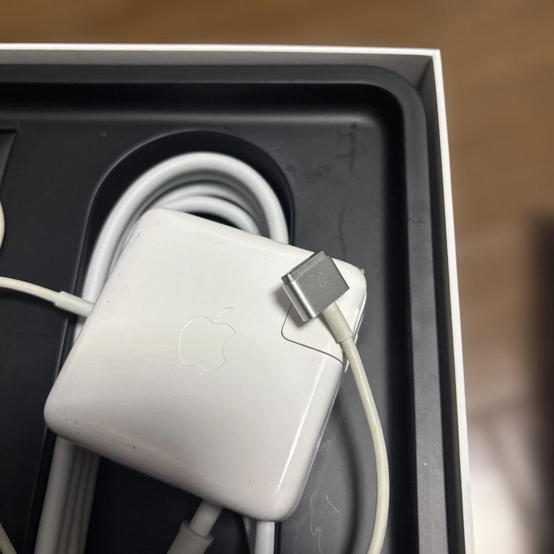 【初期化済み】MacBookPro2015 13インチ 256GB