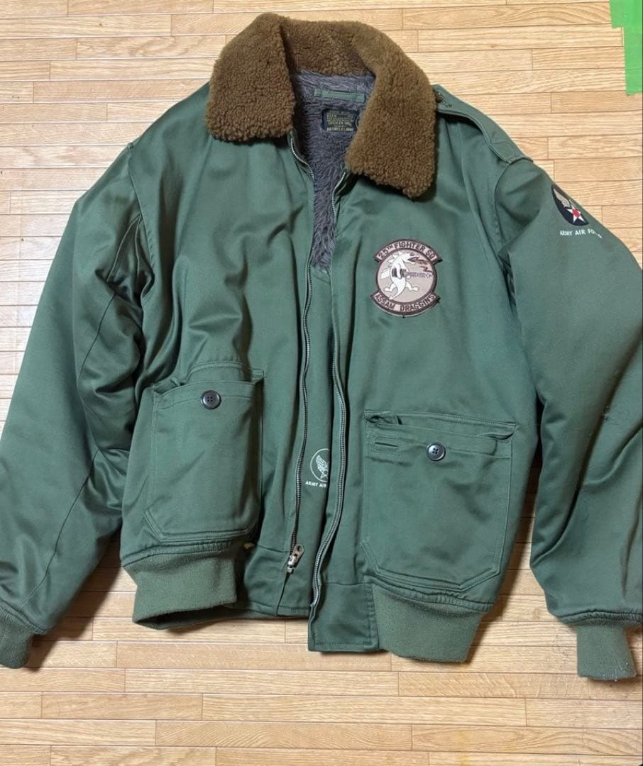 B-10 フライトジャケット