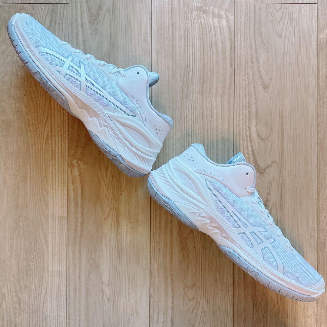 【ほぼ新品】ASICS GELBURST 28 28.5cm 室内試着のみ