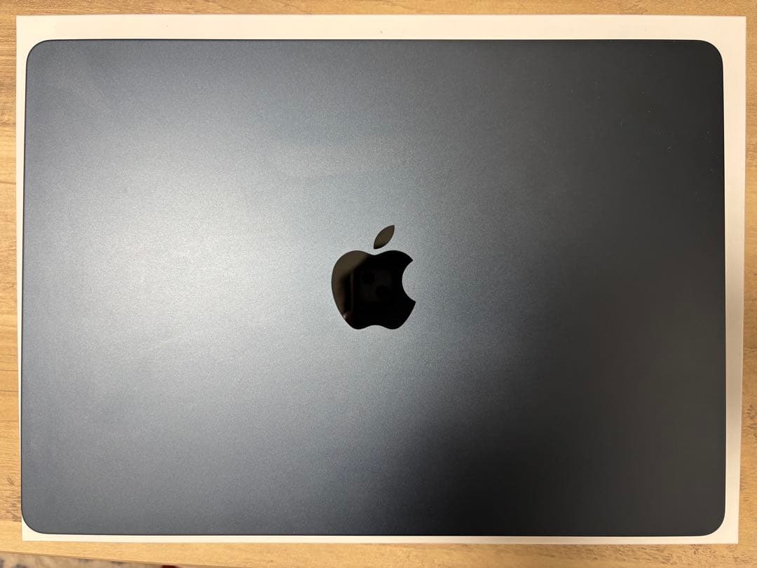 MacBook Air M3 メモリ8 G 256G 超極上　バッテリー100%