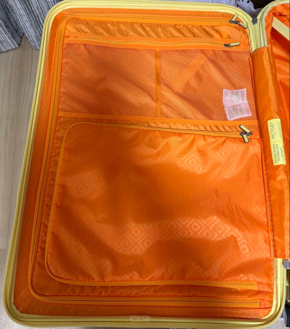 American Tourister スーツケース