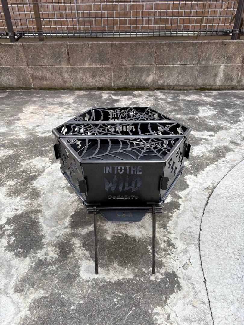 ※《明日20時出品取消》SomAbito IN TO THE WILD 焚き火台