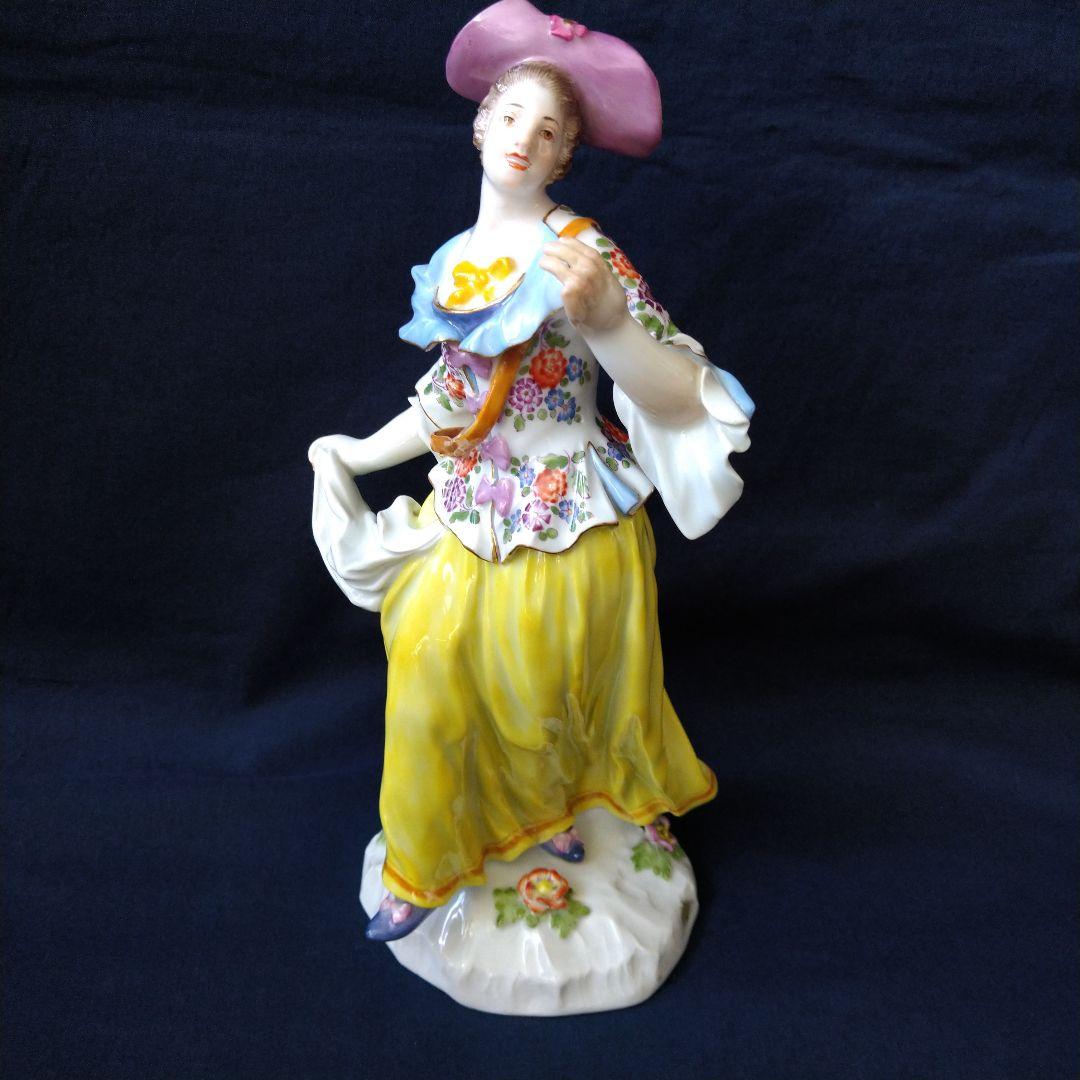 マイセン(Meissen)フィギュリン『踊る貴婦人』