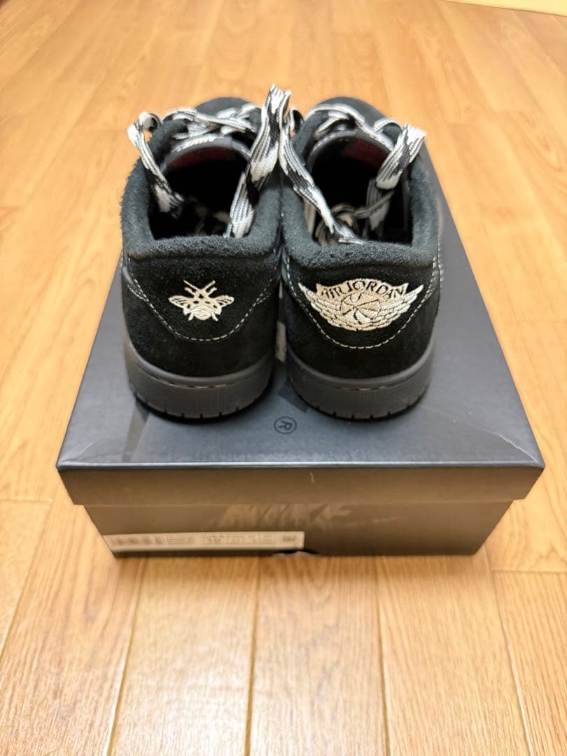 Travis Scott × Nike AJ1 Low