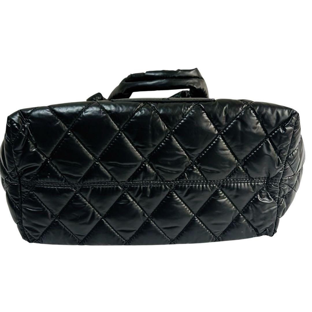 【希少】コラボ カールラガーフェルド 2WAYキルトトートバッグ 黒￼￼