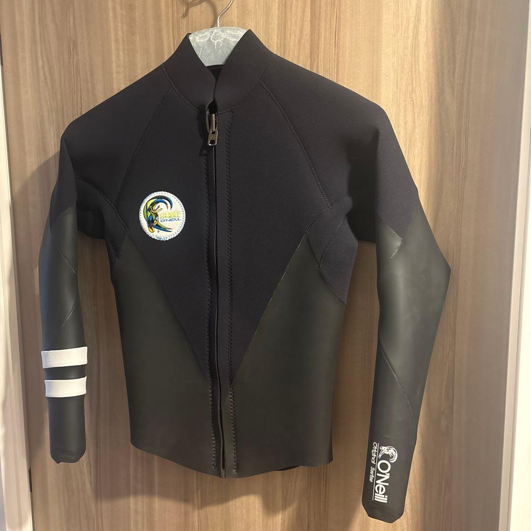 O'Neill フルジップ タッパー