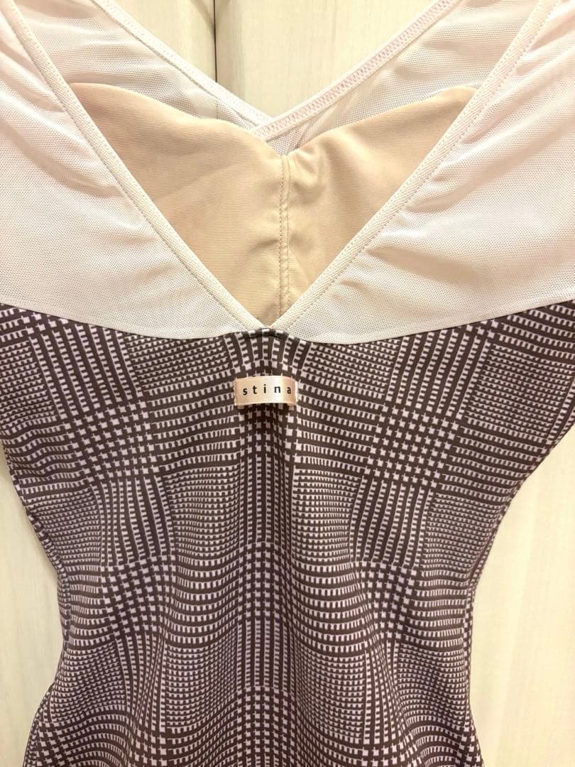Stina 長袖レオタード　type V/ Pサイズ