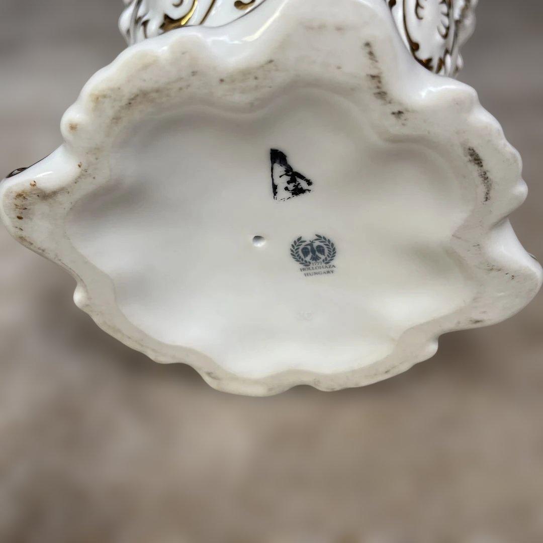 フローラルデザインの陶器花瓶　 ハンガリー製ホロハーザ