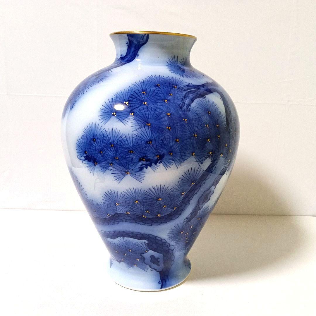 美品 香蘭社 磁藝工房謹製 染付金彩 壺松染錦模老松文 大型花瓶