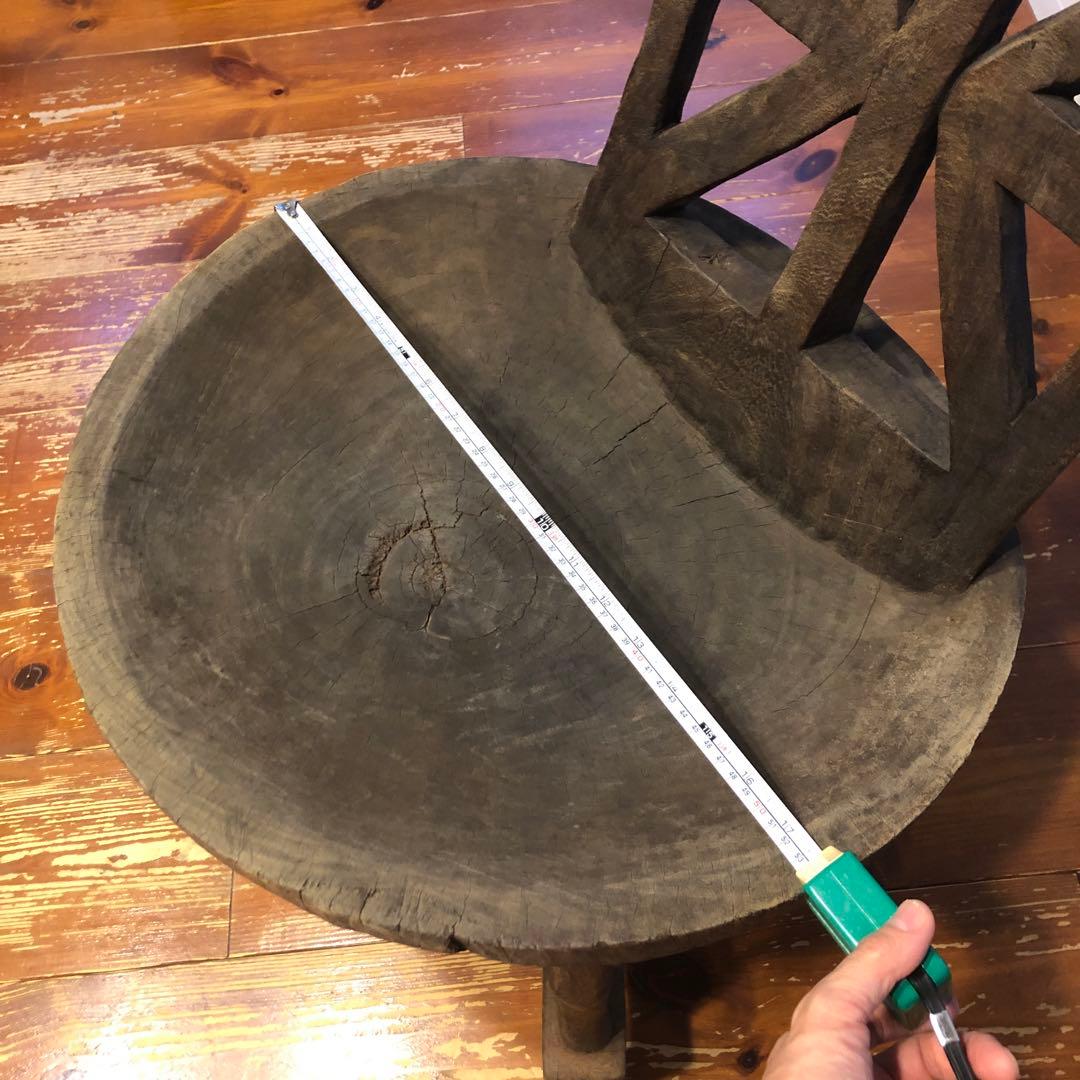 アフリカの木製椅子