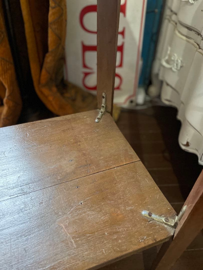 flower popsアンティーク　家具　サイド　ベッド　テーブル　飾り台