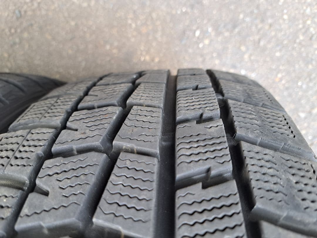 山有り！215/50R17ウインターマックス4本！ゴム質良好！送料￥900