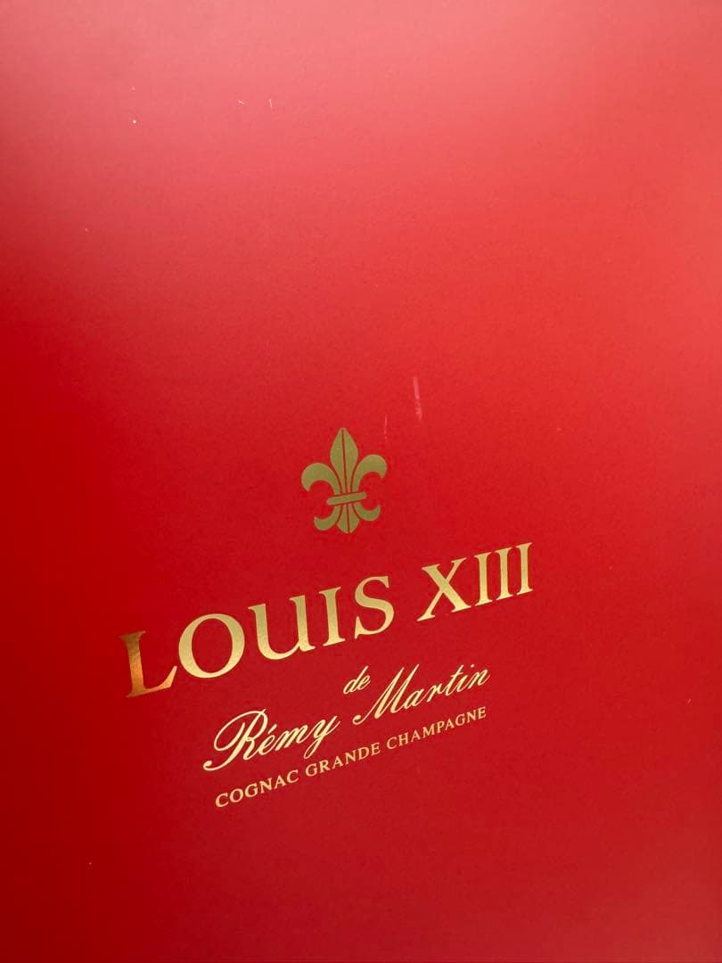 レミーマルタン　ルイ13世　箱付き空き瓶　バカラクリスタルボトル