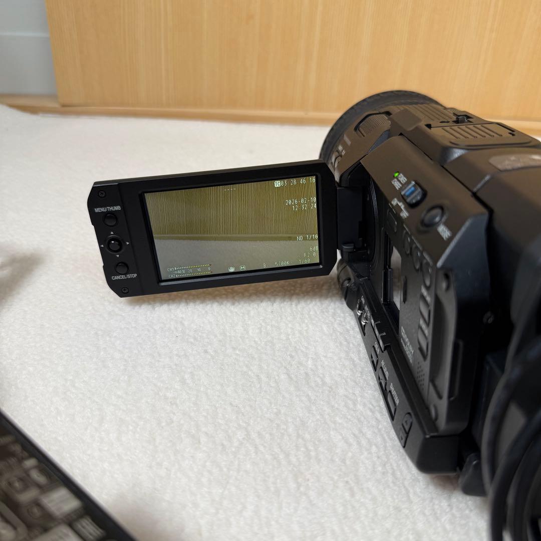 ジャンク　JVC 4Kビデオカメラ GY-HM175