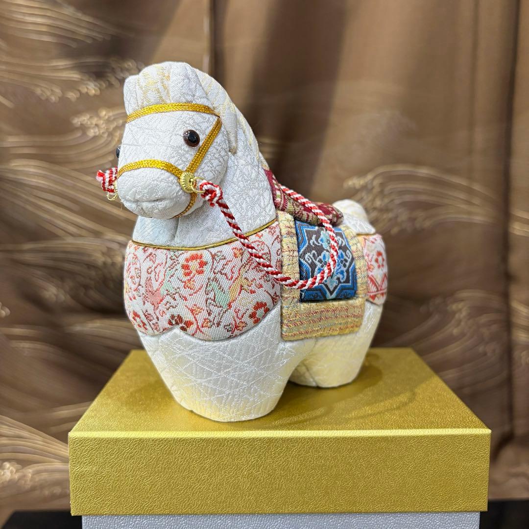 【龍村美術織物】2026年干支人形　木目込み人形「午（うま）」箱付