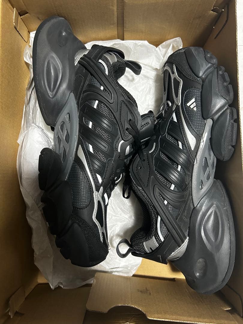 Adidas XLG Runner スニーカー サイズ 27cm