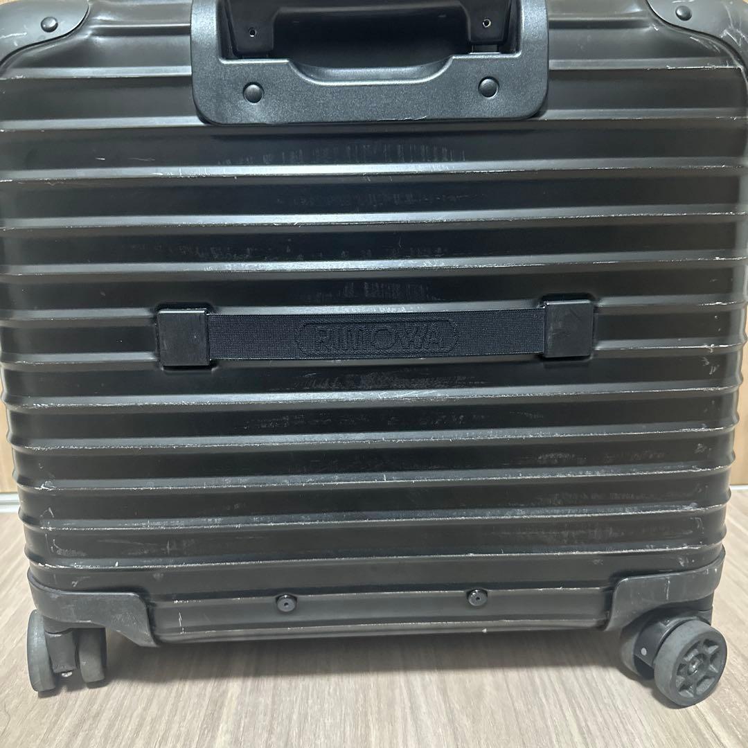 リモワ トパーズ　ステルス　4輪　26L ビジネストロリー