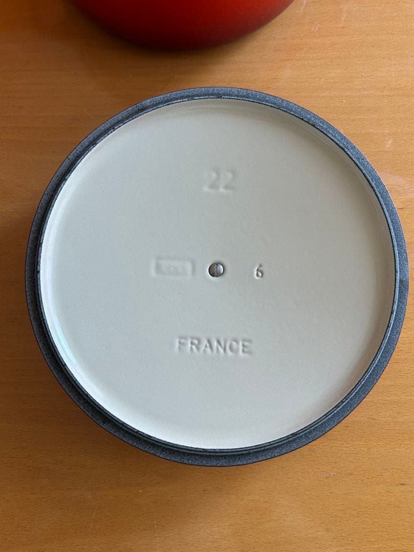 ルクルーゼ LE CREUSET ココットロンド22cm シャロー浅型チェリー